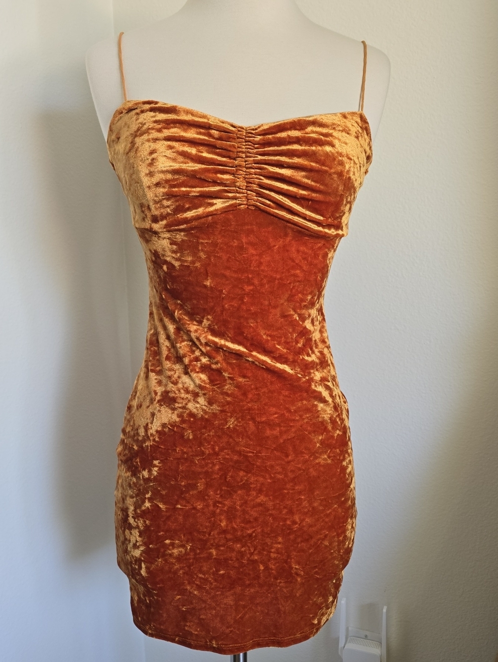 Urban Outfitters Velvet Spaghetti-Strap Bodycon Dress in Rust
